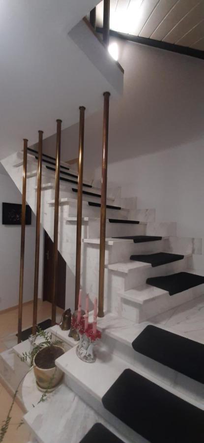 Apartamenty U Eli 斯维诺乌伊希切 外观 照片